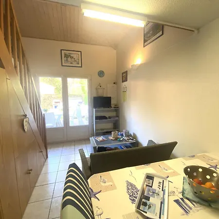 Maison Avec Piscine, Proche Plage, Grand Jardin, - Fr-1-22-213 Feriehus