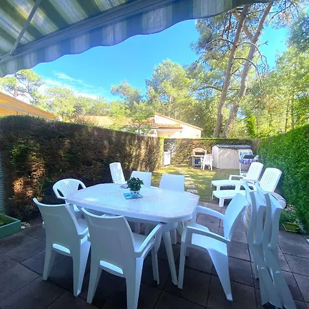 Maison Avec Piscine, Proche Plage, Grand Jardin, - Fr-1-22-213 Holiday home